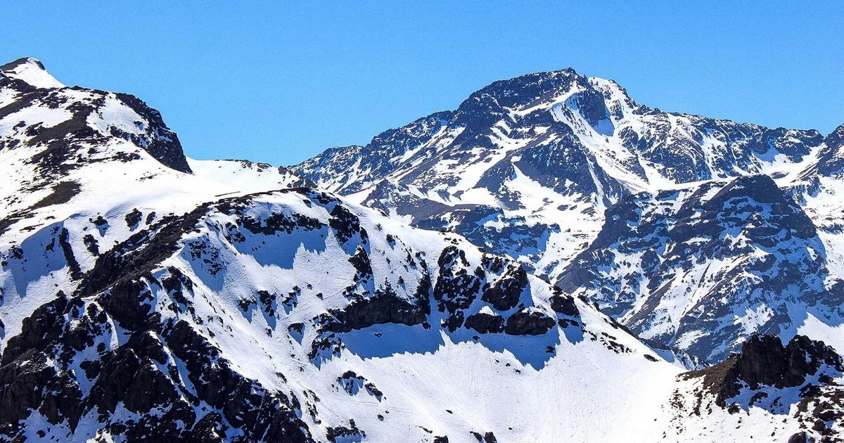 หางานพนักงานต้อนรับในพัทยา (บางละมุง-หนองปรือ): โอกาสสร้างรายได้ในเมืองท่องเที่ยวระดับโลก